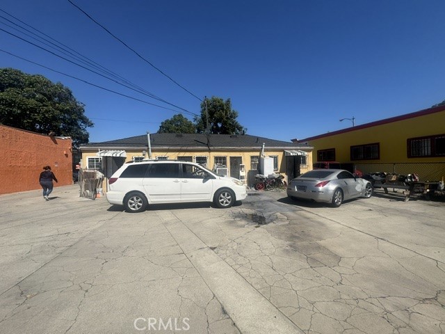 3292 Tweedy Boulevard photo 6