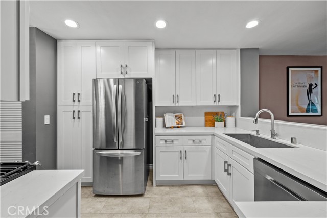 23957 Arroyo Park Drive, Valencia CA: https://media.crmls.org/medias/909a014a-8fe4-4751-9b4d-02c0d3ba58df.jpg