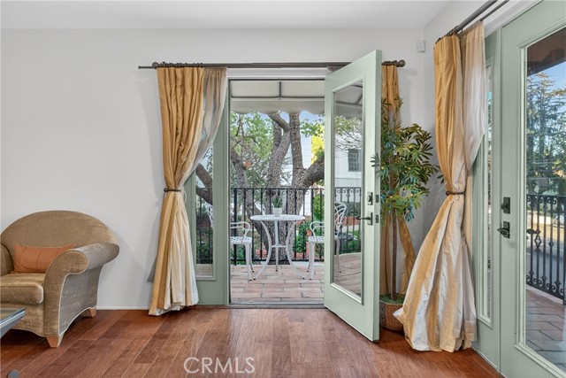 Detail Gallery Image 29 of 69 For 4301 Los Feliz #12,  Los Angeles,  CA 90027 - 2 Beds | 3 Baths