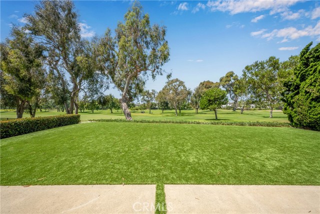 Detail Gallery Image 13 of 68 For 6712 Lawn Haven Dr, Huntington Beach,  CA 92648 - 5 Beds | 3 Baths