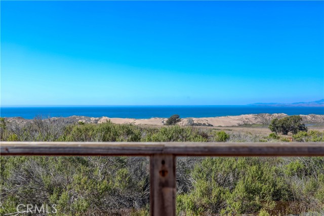 Detail Gallery Image 14 of 38 For 101 Seascape Place, Los Osos,  CA 93402 - 4 Beds | 3/1 Baths