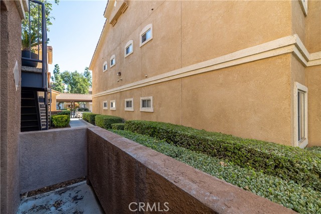 24909 Madison Avenue, Murrieta CA: https://media.crmls.org/medias/909c97b9-ee8c-406f-8adb-a4340eb922b8.jpg