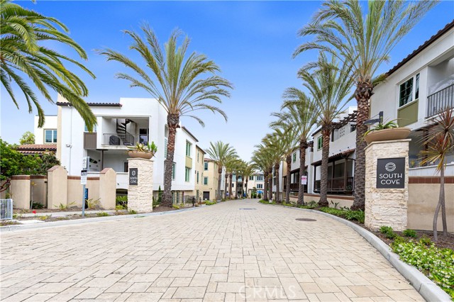 983 Doheny Way, Dana Point CA: https://media.crmls.org/medias/909ca63b-bd8a-4db1-a59d-9dc7c3dd9053.jpg