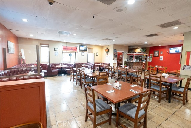 5949 Whittier, Los Angeles CA: https://media.crmls.org/medias/909cc94b-680e-429f-b5c9-a9c8d2199f14.jpg