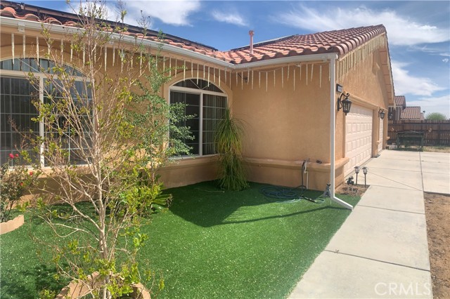 Detail Gallery Image 13 of 15 For 14930 Coalinga, Victorville,  CA 92392 - 4 Beds | 3/1 Baths