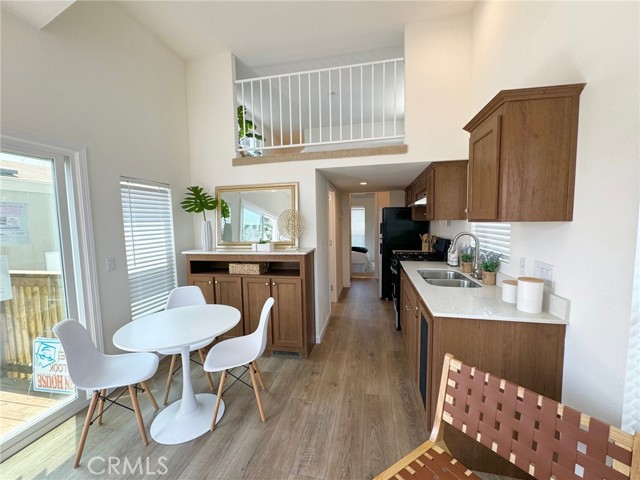 Detail Gallery Image 9 of 28 For 2548 Peck Rd #9,  Monrovia,  CA 91016 - 1 Beds | 1 Baths