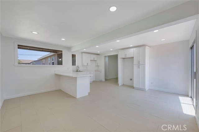 8888 Patrero Street, Riverside CA: https://media.crmls.org/medias/909fac83-1db3-485d-b628-c3fc357a4462.jpg