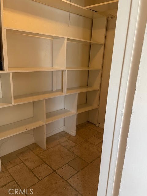 Detail Gallery Image 11 of 32 For 803 N Glendale Ave, Glendale,  CA 91206 - 4 Beds | 2 Baths