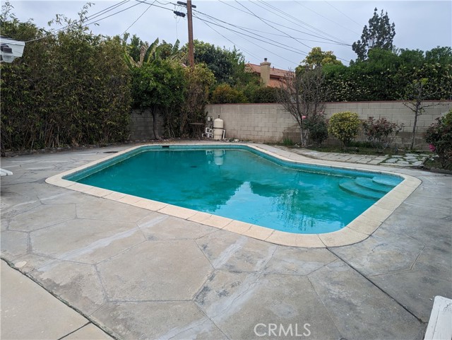 1839 9th Avenue, Monrovia CA: https://media.crmls.org/medias/90a017b6-607f-4154-9291-dcafa020dfc3.jpg