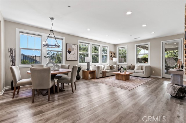 7 Alienta Lane, Rancho Mission Viejo CA: https://media.crmls.org/medias/90a05204-3f46-4d7d-9617-8b9ee8cd954a.jpg
