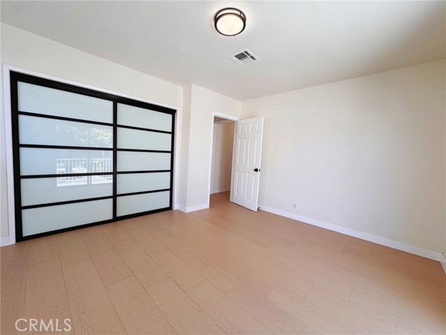 Detail Gallery Image 11 of 11 For 8633 Cimarron St, Los Angeles,  CA 90047 - 4 Beds | 3 Baths