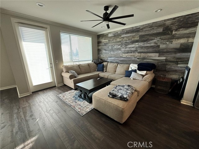 Detail Gallery Image 5 of 13 For 2812 N Glassell St, Orange,  CA 92865 - 3 Beds | 2/1 Baths