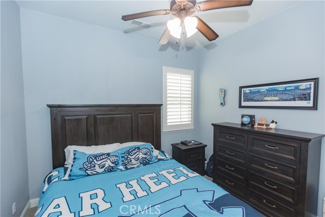 Detail Gallery Image 40 of 65 For 3357 Buckingham, Clovis,  CA 93619 - 4 Beds | 2 Baths