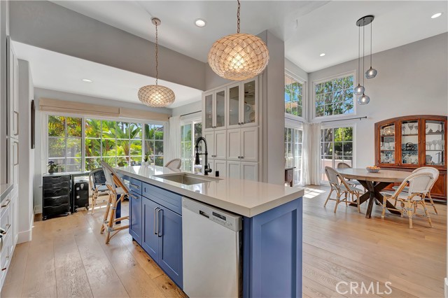 19325 Peachtree Lane, Huntington Beach CA: https://media.crmls.org/medias/90a33079-60b5-47f6-b135-b5e7ddae2808.jpg