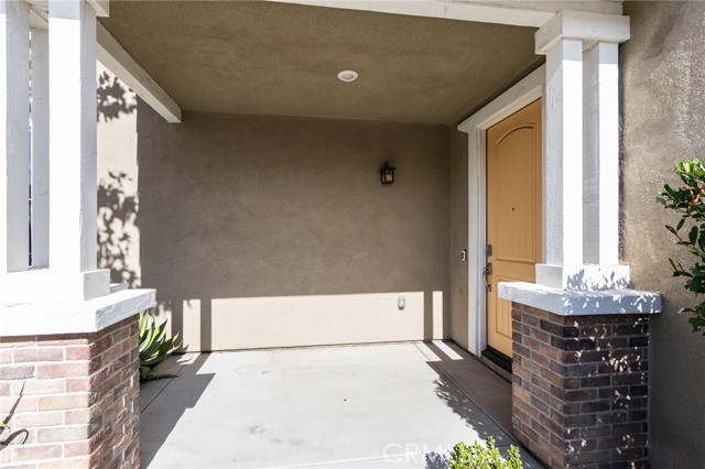 16540 Monteviejo, Fontana CA: https://media.crmls.org/medias/90a3ad4f-4bcb-4be3-a684-3828a446ce00.jpg