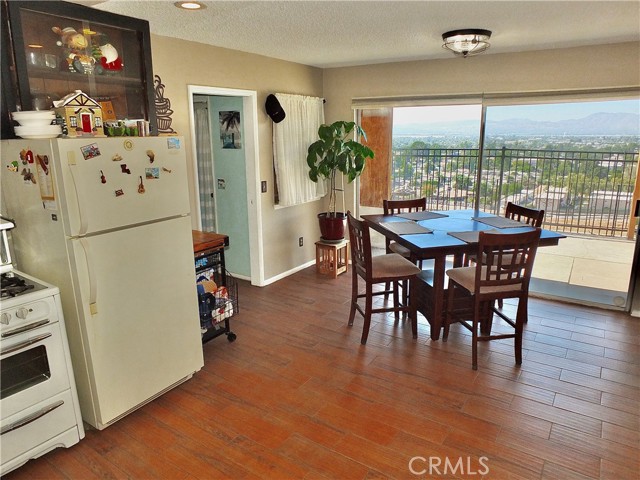 Detail Gallery Image 18 of 50 For 6570 Monte Vista Dr, San Bernardino,  CA 92404 - 2 Beds | 2 Baths