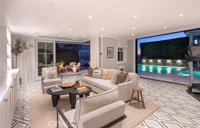 117 34th Street, Manhattan Beach, California 90266, 7 Bedrooms Bedrooms, 0 ,10 BathroomsBathrooms,Residential,For Sale,34th Street,0,SB26126376