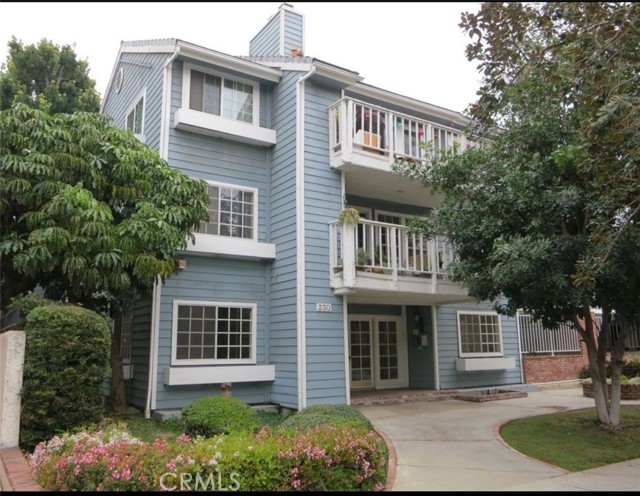 230 S Madison Ave #207, Pasadena, CA 91101