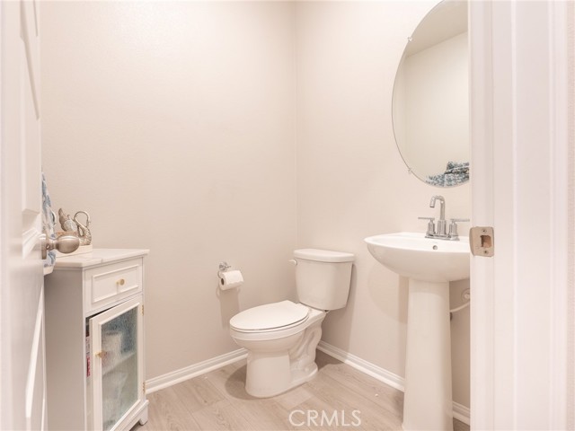 Detail Gallery Image 9 of 16 For 32910 Linecroft Ct, Menifee,  CA 92584 - 4 Beds | 3 Baths