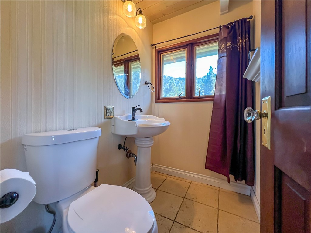 Detail Gallery Image 46 of 62 For 1715 Dawn Ct, –,  CA 93222 - 3 Beds | 1/1 Baths