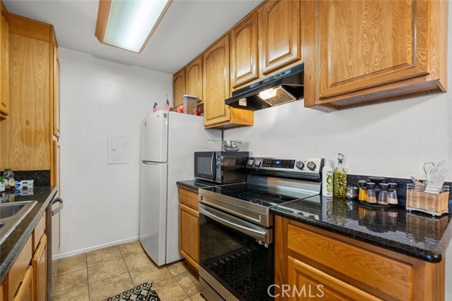 23515 Lyons Avenue, Valencia CA: https://media.crmls.org/medias/90a64eca-55d6-473a-909b-87cd1ce2a570.jpg