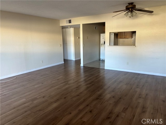 Detail Gallery Image 6 of 12 For 3640 Sumner Ave #105,  Pomona,  CA 91767 - 1 Beds | 1 Baths