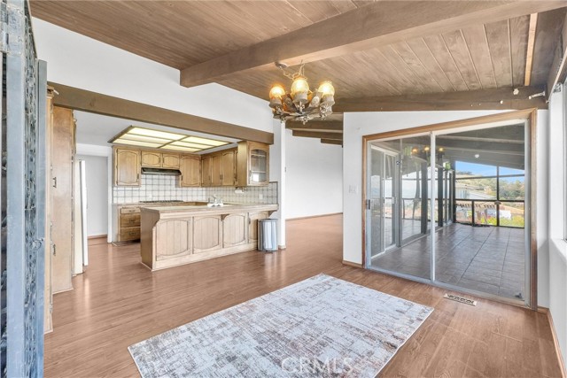 30062 Grandpoint Lane, Rancho Palos Verdes CA: https://media.crmls.org/medias/90a9362f-b41e-4534-bdfb-329763e9de2b.jpg