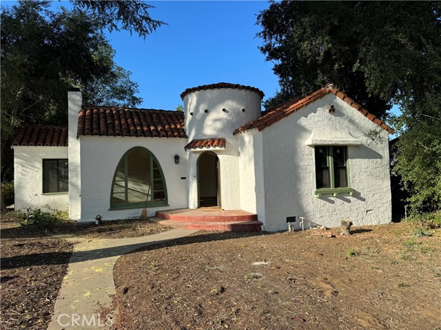MLS# OC23214065