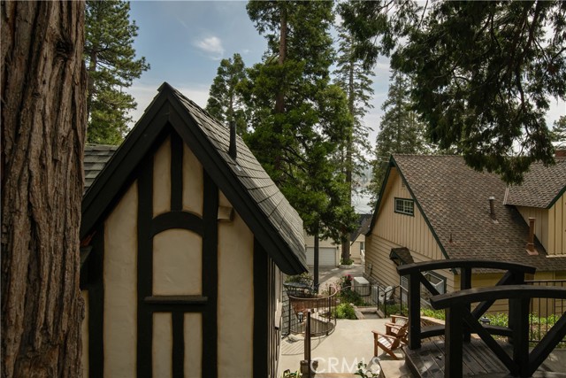 Detail Gallery Image 31 of 38 For 313 John Muir Rd, Lake Arrowhead,  CA 92352 - 3 Beds | 2/2 Baths