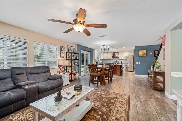 Detail Gallery Image 18 of 54 For 15532 Skylark Ave, Fontana,  CA 92336 - 4 Beds | 2/1 Baths