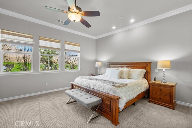 Detail Gallery Image 25 of 71 For 22385 Copper Mountain Ct, Saugus,  CA 91350 - 5 Beds | 5 Baths