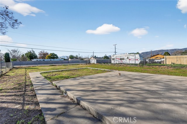 Detail Gallery Image 37 of 39 For 6994 Elmwood, San Bernardino,  CA 92404 - 3 Beds | 2 Baths