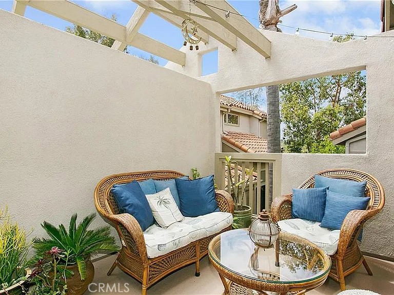 MLS #OC25261251 image #5