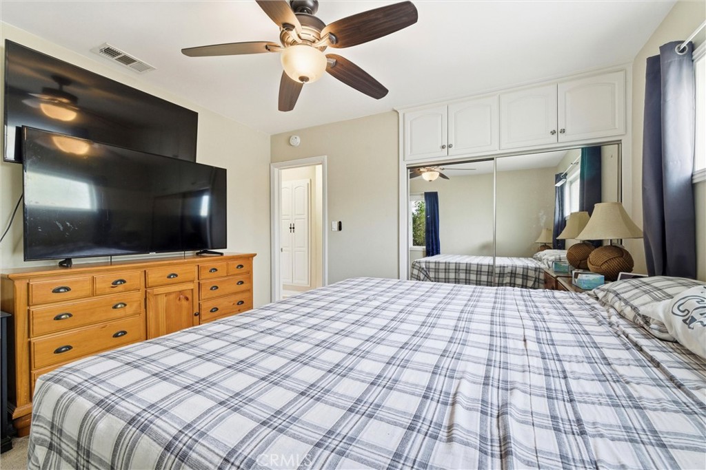 MLS #OC25259538 image #14