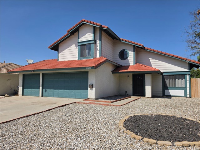 Detail Gallery Image 2 of 17 For 24420 Carman, Moreno Valley,  CA 92551 - 3 Beds | 2/1 Baths