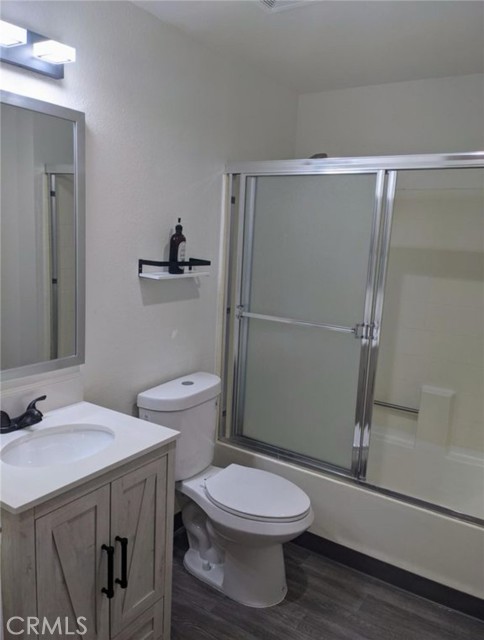 19350 Sherman Way, Reseda CA: https://media.crmls.org/medias/90ad6065-f6b9-4d8f-a61a-a2bba349492c.jpg