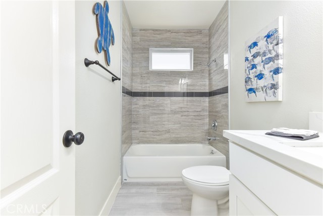 Detail Gallery Image 32 of 75 For 16791 Bayview Dr, Huntington Beach,  CA 92649 - 3 Beds | 3 Baths