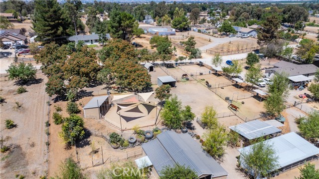 4225 Farousse Way, Paso Robles CA: https://media.crmls.org/medias/90ae8aec-9b48-40f2-84d0-293862281ed2.jpg