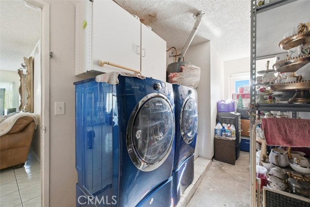 Image 46 of 72 For 6266 Shaker  