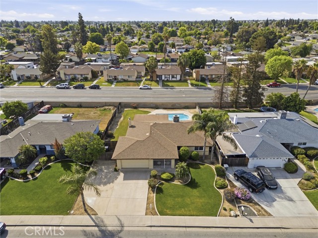 Detail Gallery Image 8 of 57 For 5605 Halifax, Bakersfield,  CA 93309 - 3 Beds | 2 Baths