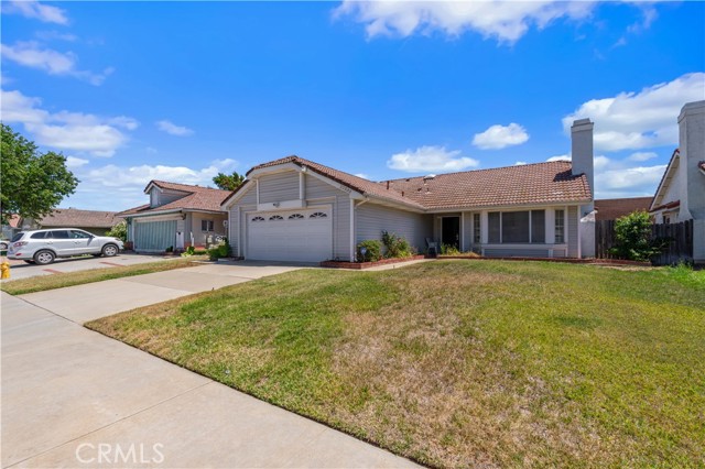 Image 1 of 31 For 22533 Kinross Lane