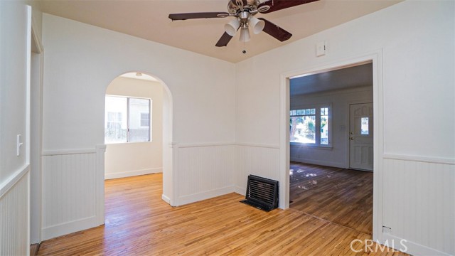 Detail Gallery Image 12 of 55 For 507 E J St, Ontario,  CA 91764 - 3 Beds | 2 Baths