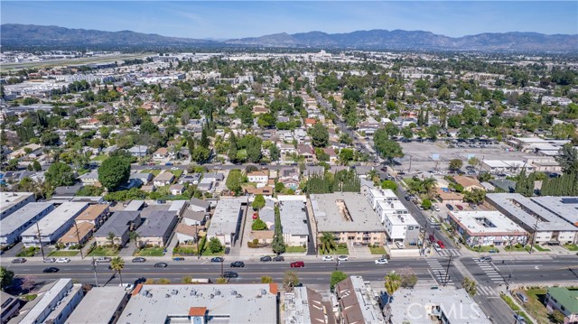 Detail Gallery Image 11 of 15 For 15919 Vanowen St, Van Nuys,  CA 91406 - – Beds | – Baths