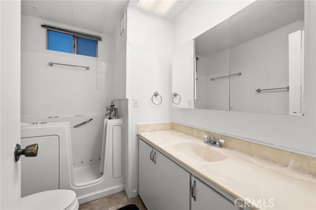 Detail Gallery Image 9 of 20 For 3850 Atlantic Ave #60,  Highland,  CA 92346 - 2 Beds | 2 Baths