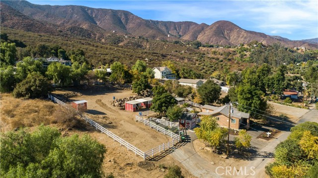 Detail Gallery Image 27 of 33 For 17911 Thoreson St, Lake Elsinore,  CA 92530 - 2 Beds | 2 Baths