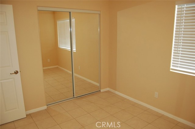 102 S Date Avenue, Rialto CA: https://media.crmls.org/medias/90b15ef0-fa0b-440b-bf26-30b3c6cb9f9c.jpg