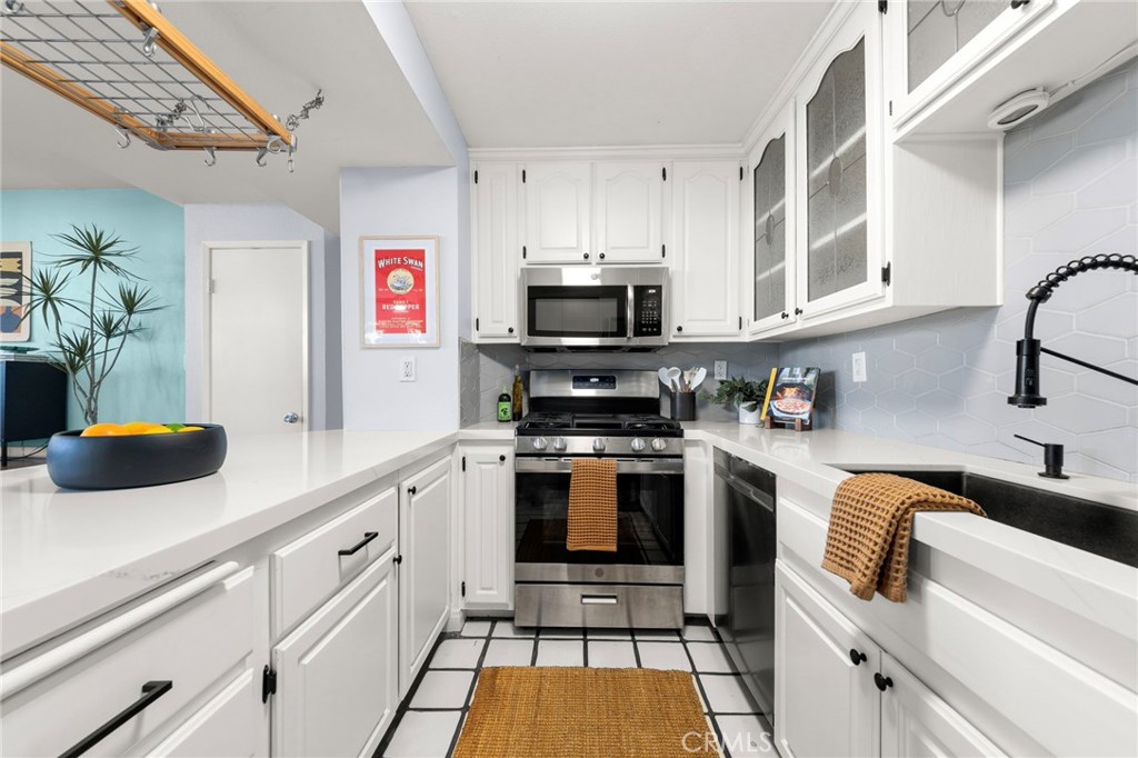 MLS #PW26008319 image #9