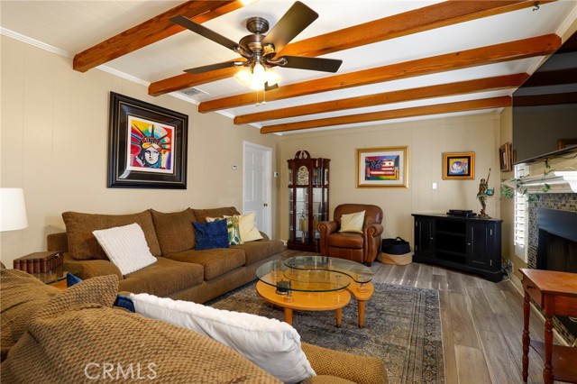 Detail Gallery Image 9 of 31 For 6475 Turnergrove Dr, Lakewood,  CA 90713 - 3 Beds | 2 Baths