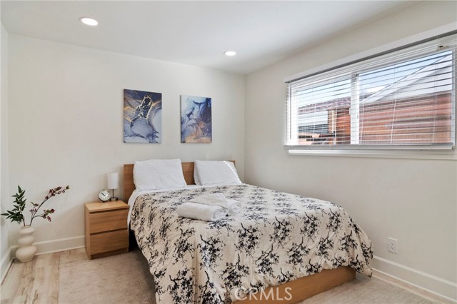 Detail Gallery Image 19 of 43 For 24136 Kittridge, West Hills,  CA 91307 - 5 Beds | 4/1 Baths