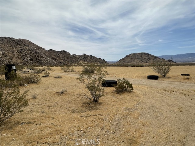Detail Gallery Image 4 of 5 For 0 Medlar, Lucerne Valley,  CA 92356 - – Beds | – Baths